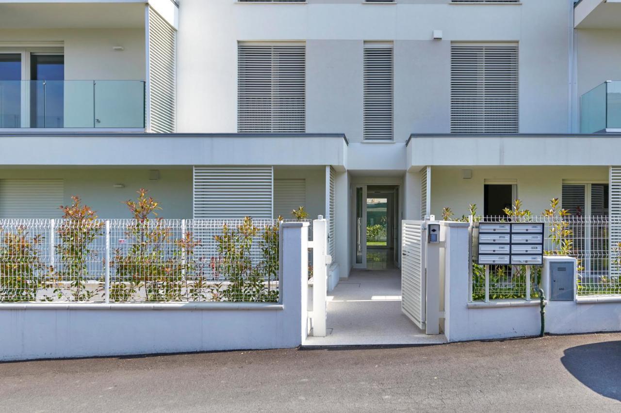 Apartmentsgarda - Le Terrazze Del Garda Residence Lazise Exterior foto