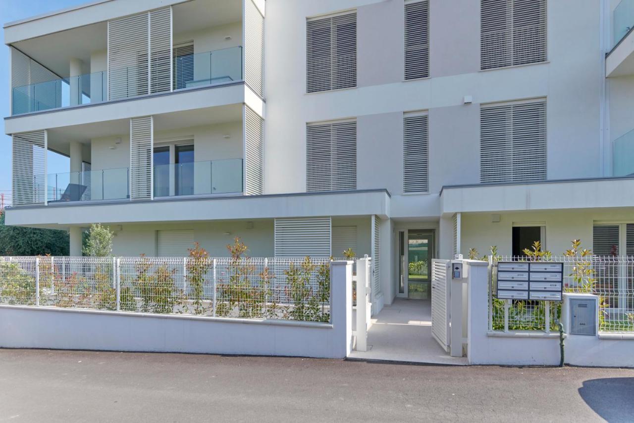 Apartmentsgarda - Le Terrazze Del Garda Residence Lazise Exterior foto